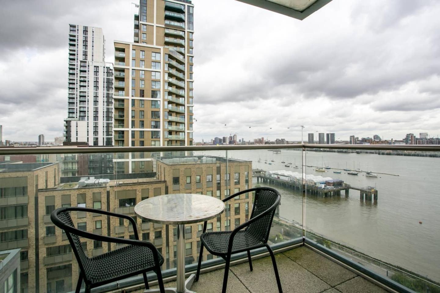 Guestready - Comfort By The Thames, W/ Balcony 런던 외부 사진